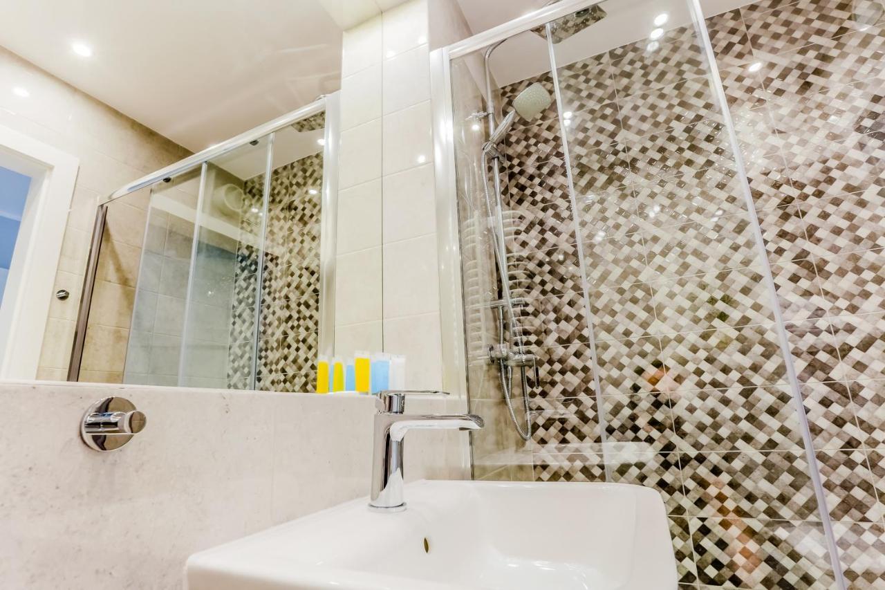 Coin Apartamenty Krakowska Вроцлав Экстерьер фото
